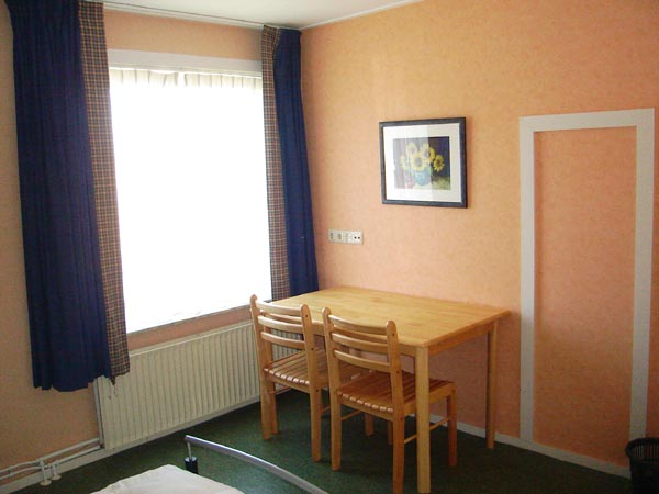 oranje slaapkamer | orange Schlafzimmer | Orange bedroom
