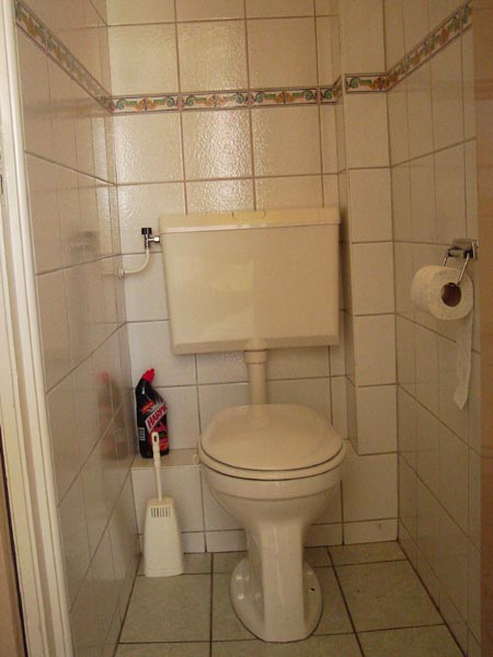 toilet beneden | Toilette Parterre | toilet ground floor